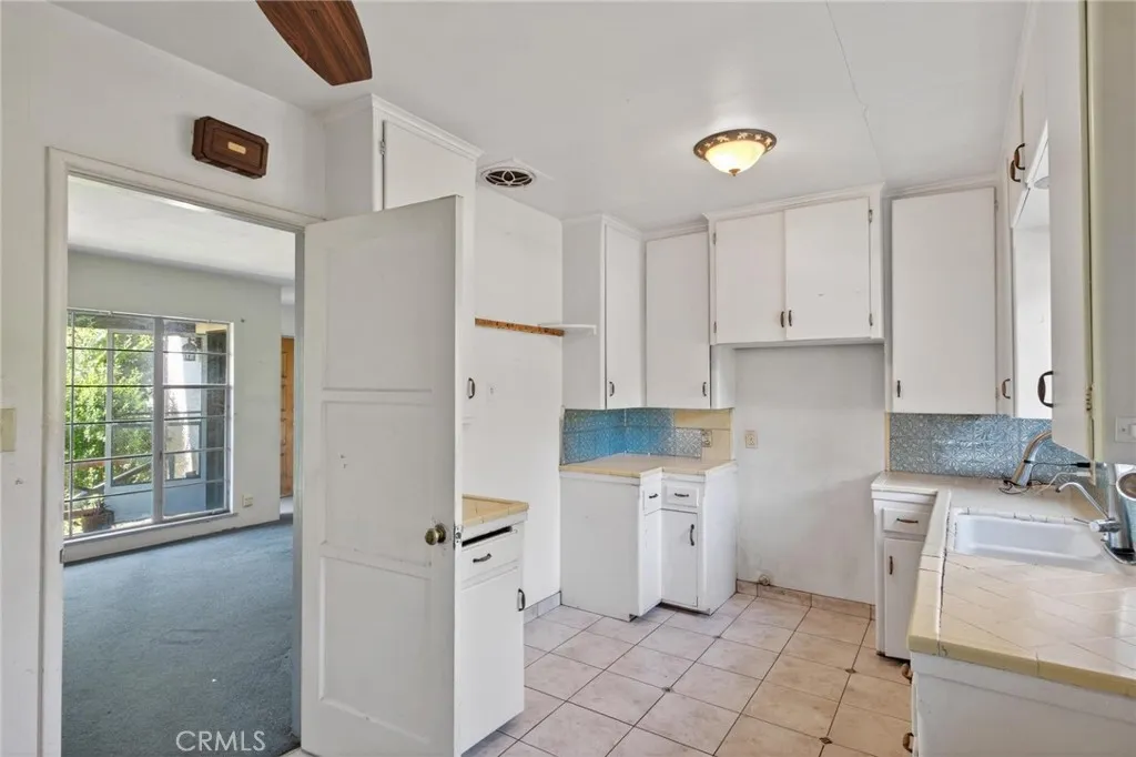 736 N Walnut, San Dimas, California 91773 home-pic-24